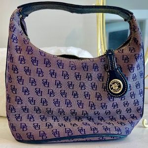 Dooney and Bourke Small purse